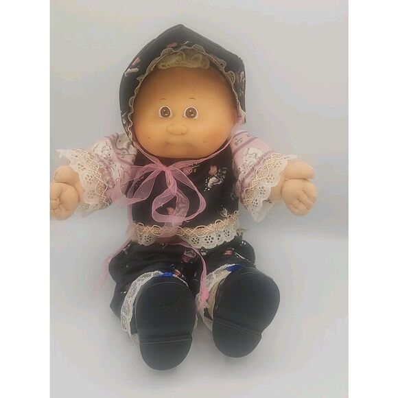 VINTAGE 1978-1982 CABBAGE PATCH Preemie DOLL w/ Brown  Eyes Tuft Blond Hair HM1 - Picture 1 of 5